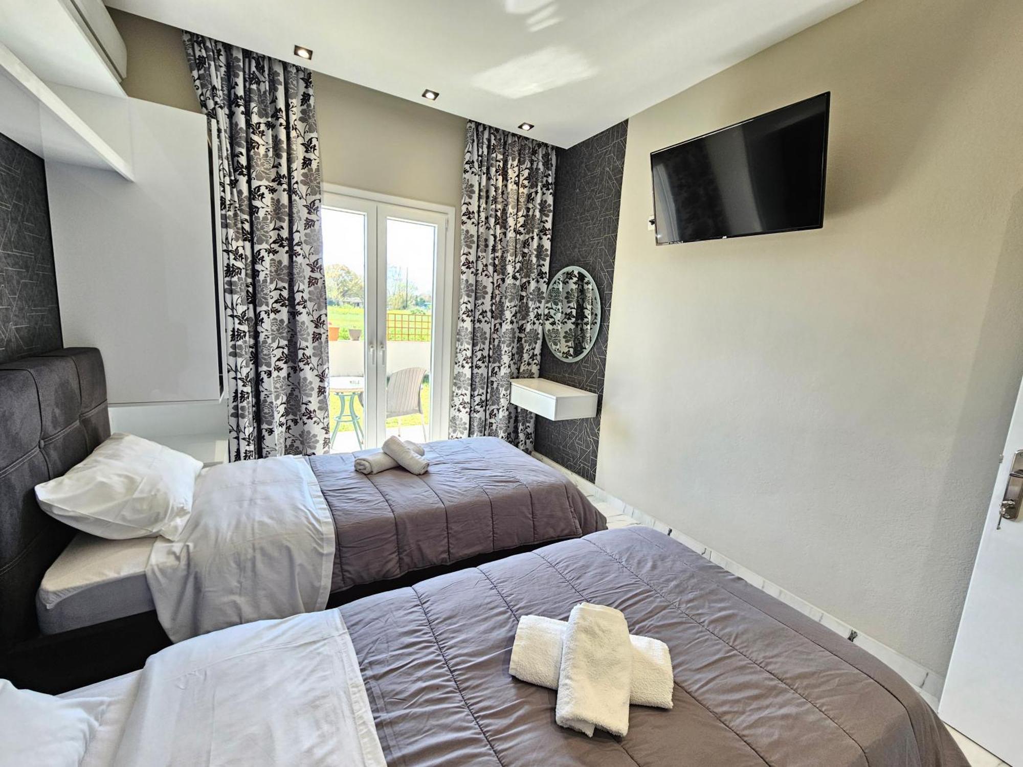 Evelina Luxury Suites In Corfu Ypsos Zewnętrze zdjęcie